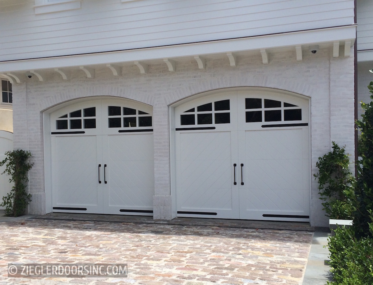 Cape Cod Composite Garage Doors, Garage Doors Cape Cod Style